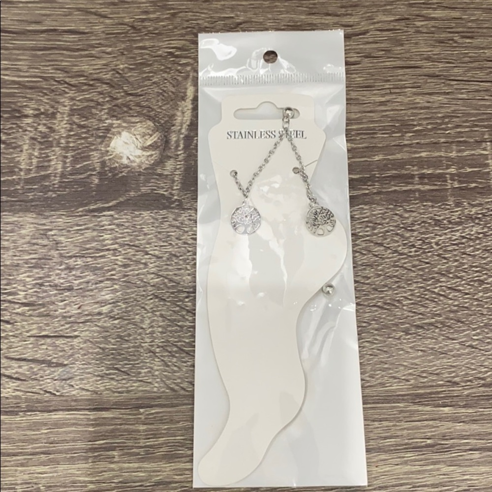 A silver anklet